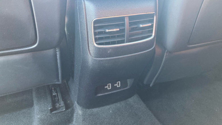 MG HS 1.5 T-GDI PHEV Trophy 5dr Auto Hatchback